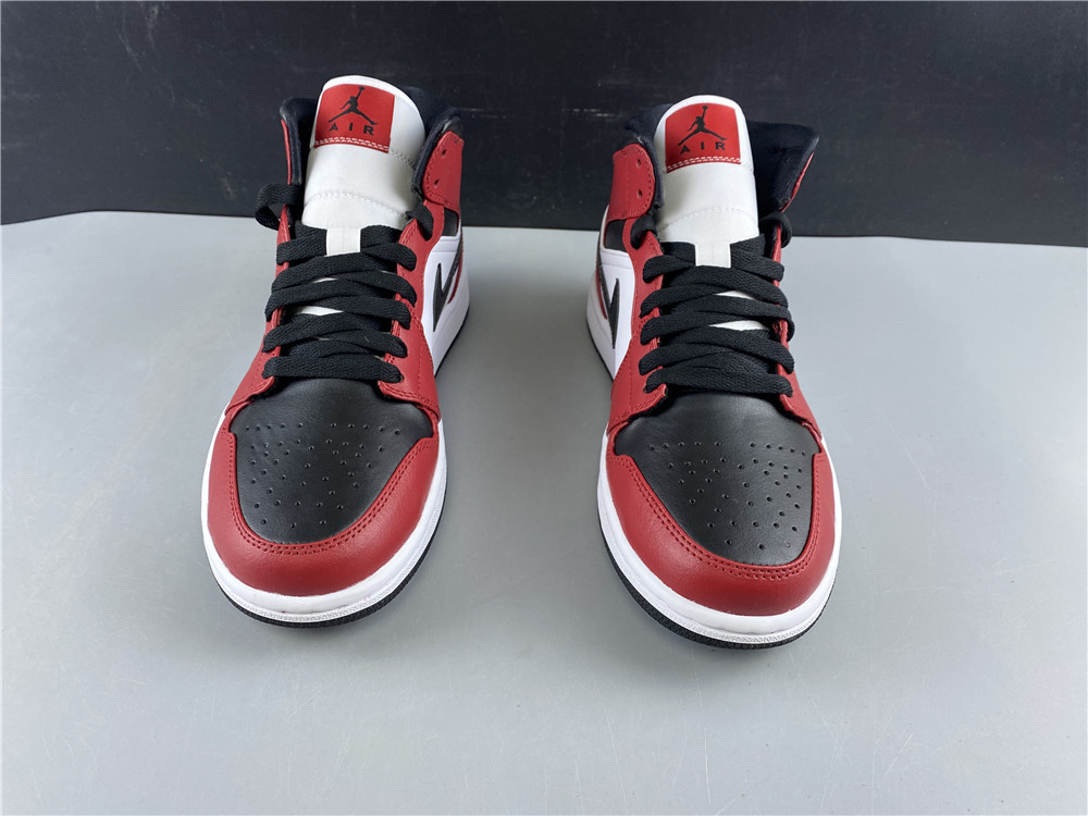 Air Jordan 1 Mid Chicago AJ1 554724-069